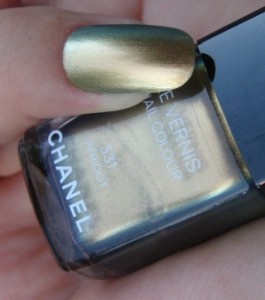 chanel_peridot_s2011