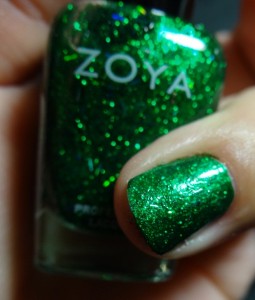 zoya_gems&jewels_rinaoverholly